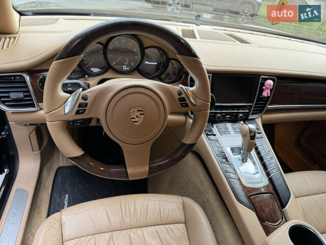 Коричневий Порше Panamera, об'ємом двигуна 3.61 л та пробігом 156 тис. км за 16500 $, фото 14 на Automoto.ua