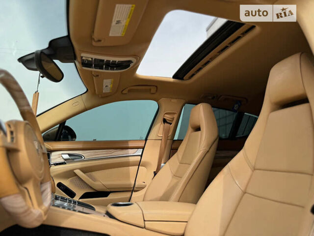 Коричневый Порше Панамера, объемом двигателя 3.6 л и пробегом 137 тыс. км за 17999 $, фото 16 на Automoto.ua