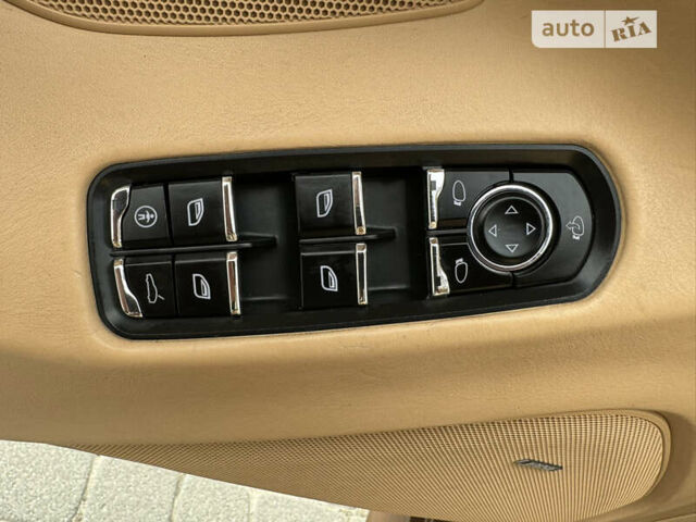 Коричневый Порше Панамера, объемом двигателя 3.6 л и пробегом 137 тыс. км за 17999 $, фото 28 на Automoto.ua