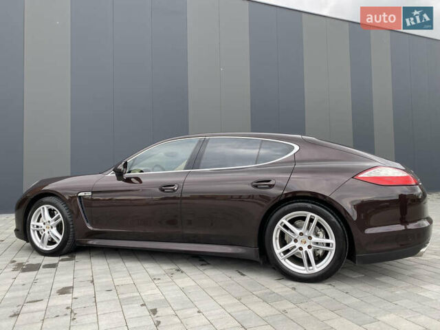 Коричневий Порше Panamera, об'ємом двигуна 4.8 л та пробігом 87 тис. км за 32000 $, фото 16 на Automoto.ua