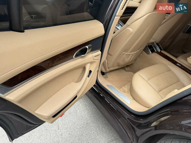 Коричневый Порше Панамера, объемом двигателя 3.61 л и пробегом 81 тыс. км за 21500 $, фото 29 на Automoto.ua