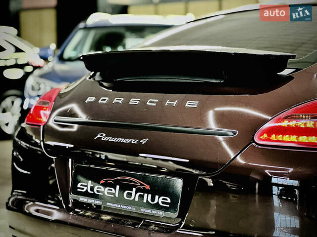 Коричневый Порше Панамера, объемом двигателя 3.61 л и пробегом 244 тыс. км за 16999 $, фото 6 на Automoto.ua