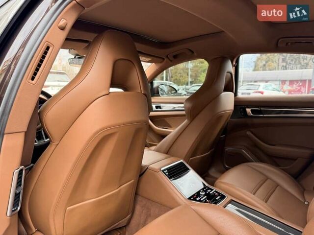 Коричневий Порше Panamera, об'ємом двигуна 2.89 л та пробігом 63 тис. км за 78500 $, фото 29 на Automoto.ua