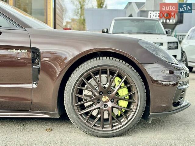 Коричневий Порше Panamera, об'ємом двигуна 2.89 л та пробігом 63 тис. км за 78500 $, фото 2 на Automoto.ua