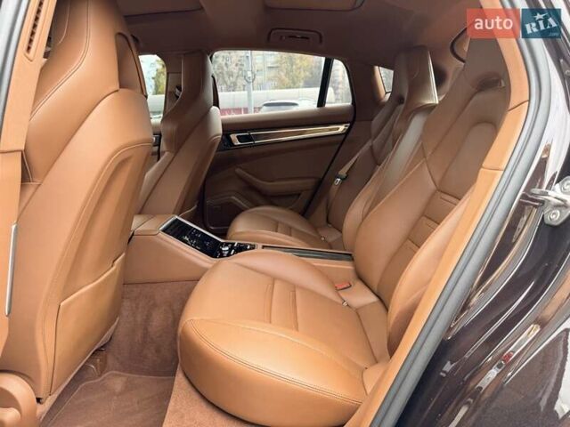 Коричневий Порше Panamera, об'ємом двигуна 2.89 л та пробігом 63 тис. км за 78500 $, фото 30 на Automoto.ua