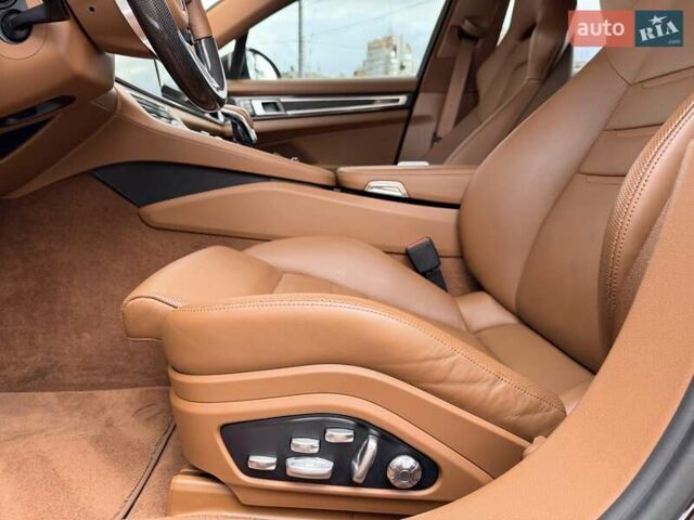 Коричневий Порше Panamera, об'ємом двигуна 2.89 л та пробігом 63 тис. км за 78500 $, фото 15 на Automoto.ua