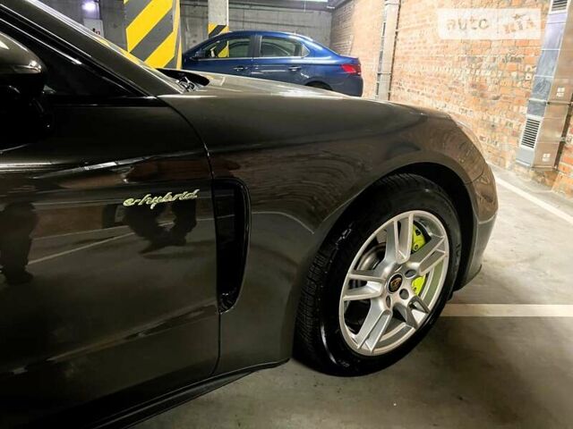 Коричневий Порше Panamera, об'ємом двигуна 2.89 л та пробігом 21 тис. км за 156000 $, фото 9 на Automoto.ua