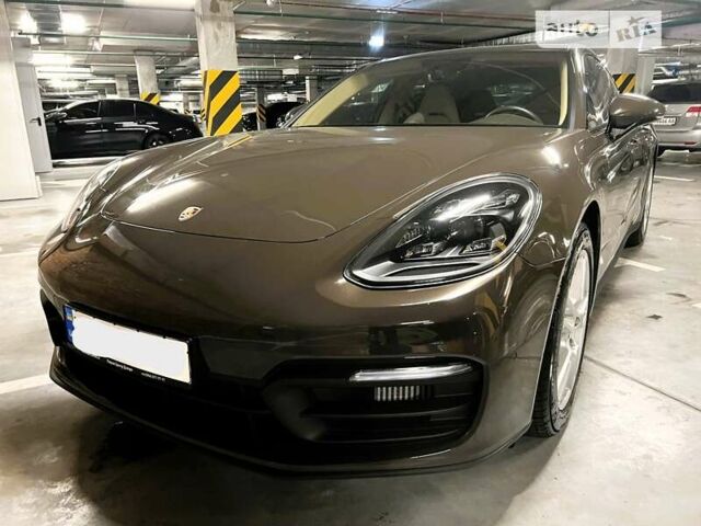 Коричневий Порше Panamera, об'ємом двигуна 2.89 л та пробігом 21 тис. км за 156000 $, фото 2 на Automoto.ua