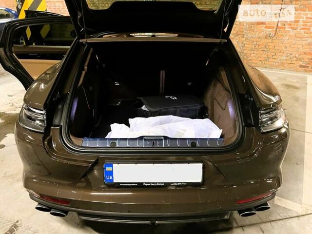 Коричневий Порше Panamera, об'ємом двигуна 2.89 л та пробігом 21 тис. км за 156000 $, фото 31 на Automoto.ua