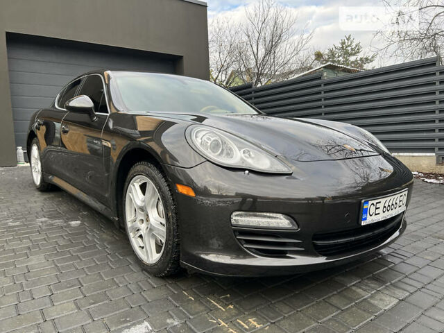 Коричневий Порше Panamera, об'ємом двигуна 3 л та пробігом 213 тис. км за 38000 $, фото 2 на Automoto.ua