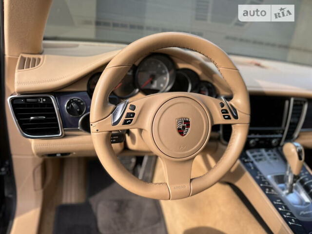 Коричневий Порше Panamera, об'ємом двигуна 3 л та пробігом 213 тис. км за 38000 $, фото 14 на Automoto.ua