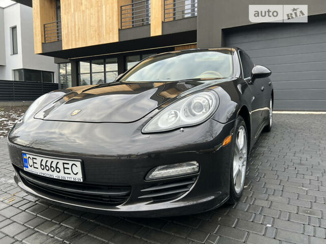 Коричневий Порше Panamera, об'ємом двигуна 3 л та пробігом 213 тис. км за 38000 $, фото 1 на Automoto.ua