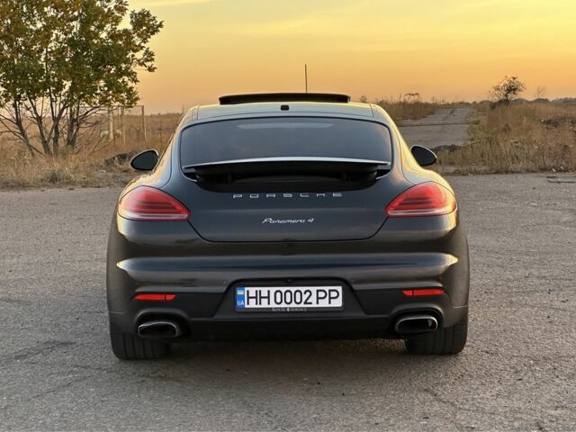 Коричневий Порше Panamera, об'ємом двигуна 0.36 л та пробігом 103 тис. км за 28900 $, фото 4 на Automoto.ua