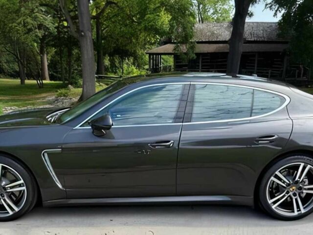 Коричневий Порше Panamera, об'ємом двигуна 3 л та пробігом 73 тис. км за 10900 $, фото 3 на Automoto.ua