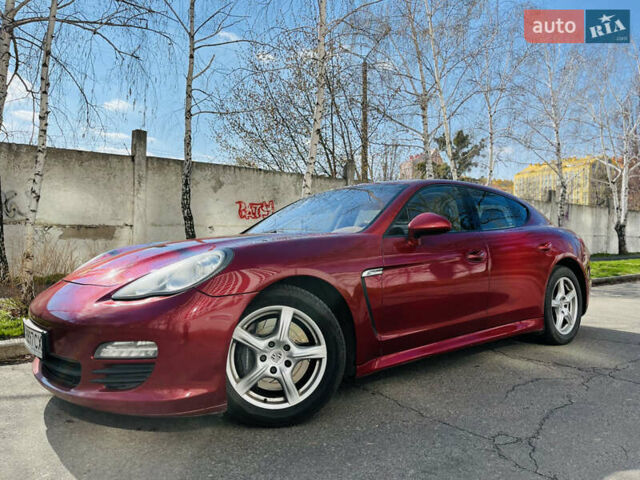 Красный Порше Панамера, объемом двигателя 3.6 л и пробегом 161 тыс. км за 29000 $, фото 4 на Automoto.ua