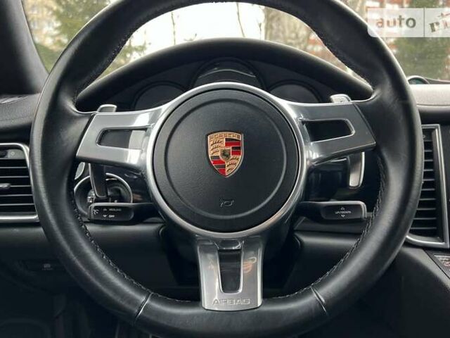 Червоний Порше Panamera, об'ємом двигуна 3.61 л та пробігом 182 тис. км за 34800 $, фото 18 на Automoto.ua