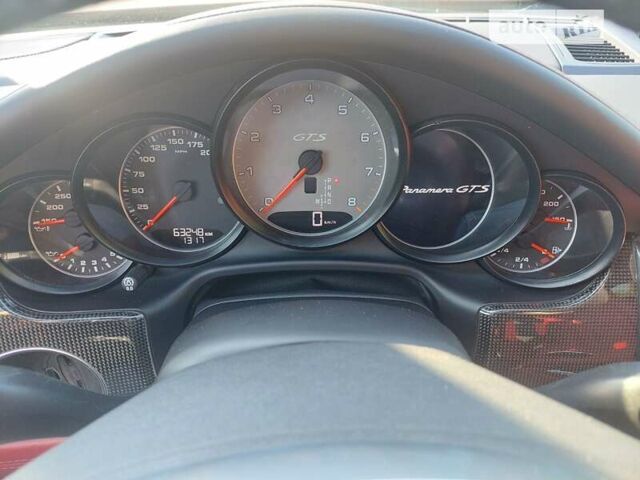 Червоний Порше Panamera, об'ємом двигуна 4.81 л та пробігом 69 тис. км за 32000 $, фото 13 на Automoto.ua