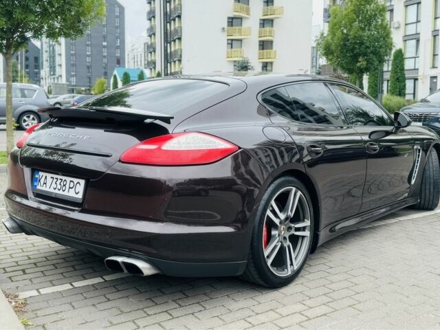 Красный Порше Панамера, объемом двигателя 4.8 л и пробегом 153 тыс. км за 29999 $, фото 6 на Automoto.ua