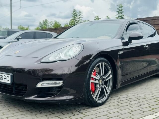 Красный Порше Панамера, объемом двигателя 4.8 л и пробегом 153 тыс. км за 29999 $, фото 3 на Automoto.ua