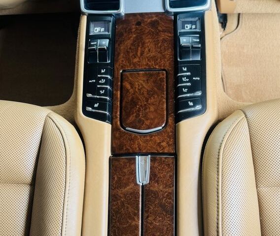 Красный Порше Панамера, объемом двигателя 4.8 л и пробегом 153 тыс. км за 29999 $, фото 20 на Automoto.ua