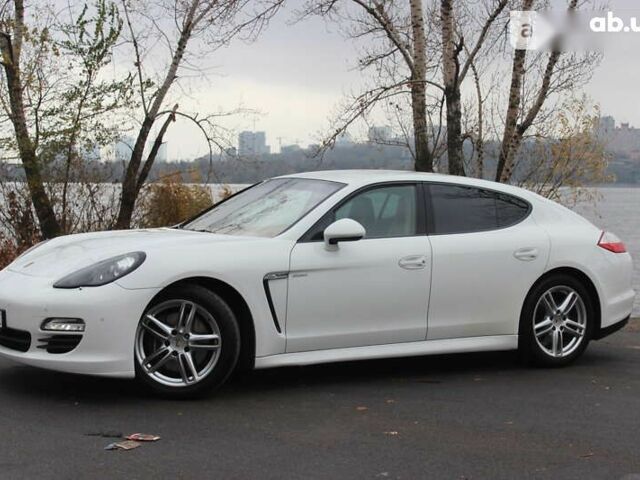 Порше Panamera, об'ємом двигуна 3 л та пробігом 111 тис. км за 26500 $, фото 8 на Automoto.ua