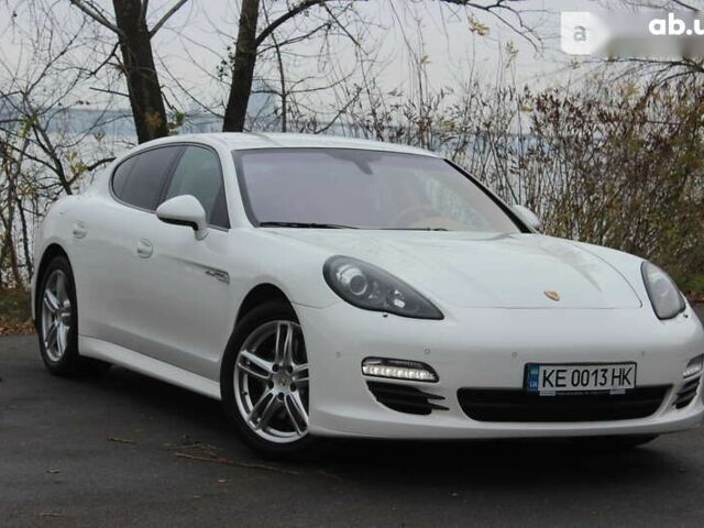 Порше Panamera, об'ємом двигуна 3 л та пробігом 111 тис. км за 26500 $, фото 3 на Automoto.ua