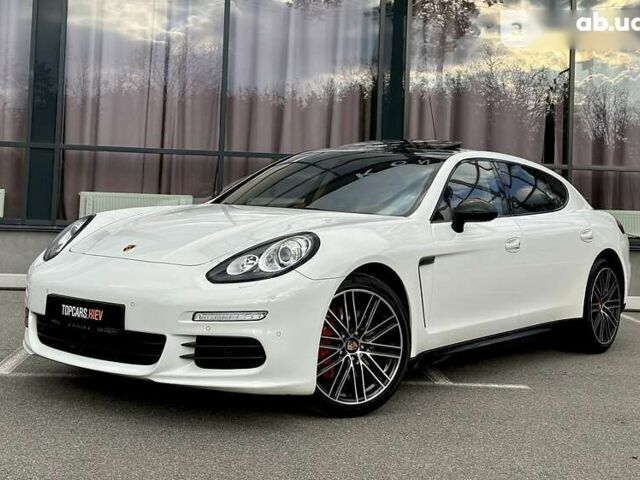 Порше Panamera, об'ємом двигуна 3 л та пробігом 67 тис. км за 37990 $, фото 2 на Automoto.ua