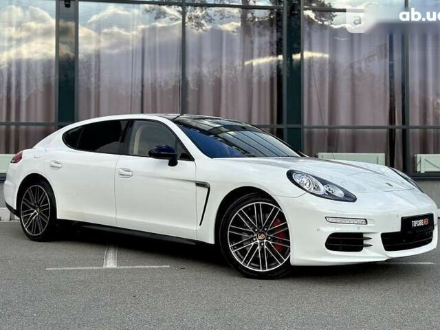 Порше Panamera, об'ємом двигуна 3 л та пробігом 67 тис. км за 37990 $, фото 17 на Automoto.ua