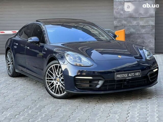 Порше Panamera, об'ємом двигуна 0 л та пробігом 28 тис. км за 133000 $, фото 3 на Automoto.ua