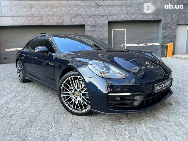 Порше Panamera, об'ємом двигуна 0 л та пробігом 28 тис. км за 133000 $, фото 7 на Automoto.ua