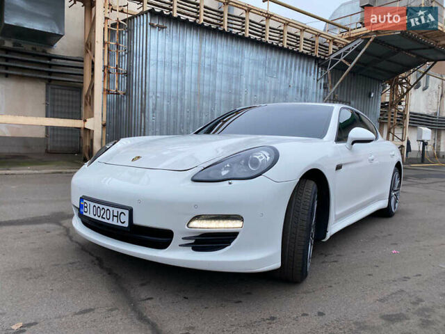 Порше Panamera, об'ємом двигуна 4.81 л та пробігом 212 тис. км за 18800 $, фото 27 на Automoto.ua