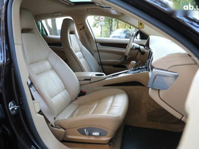 Порше Panamera, об'ємом двигуна 3.6 л та пробігом 156 тис. км за 16000 $, фото 9 на Automoto.ua