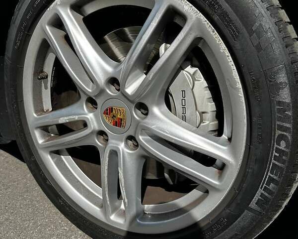 Порше Panamera, об'ємом двигуна 4.81 л та пробігом 135 тис. км за 25000 $, фото 18 на Automoto.ua