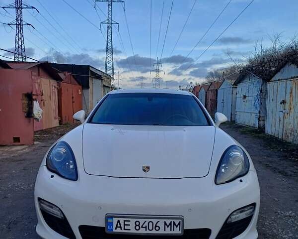 Порше Panamera, об'ємом двигуна 4.81 л та пробігом 109 тис. км за 24000 $, фото 10 на Automoto.ua