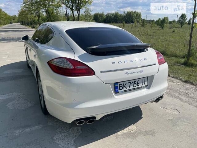 Порше Panamera, об'ємом двигуна 4.81 л та пробігом 122 тис. км за 27700 $, фото 3 на Automoto.ua