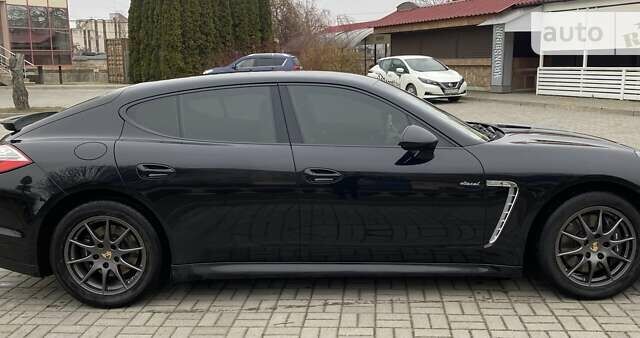 Порше Panamera, об'ємом двигуна 3 л та пробігом 87 тис. км за 33000 $, фото 2 на Automoto.ua