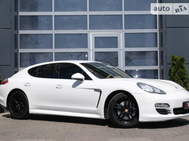 Порше Panamera, об'ємом двигуна 3.6 л та пробігом 95 тис. км за 18900 $, фото 15 на Automoto.ua