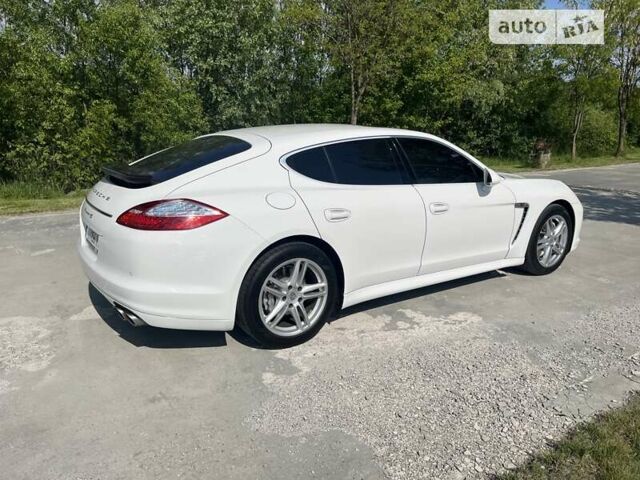 Порше Panamera, об'ємом двигуна 4.81 л та пробігом 122 тис. км за 27700 $, фото 13 на Automoto.ua