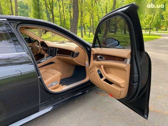 Порше Panamera, об'ємом двигуна 3 л та пробігом 95 тис. км за 33700 $, фото 27 на Automoto.ua