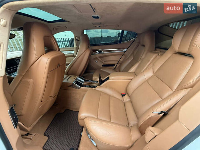 Порше Панамера 2013 в Днепре (Днепропетровске) на Automoto.ua Порше Панамера, объемом двигателя 3 л и пробегом 120 тыс. км за 32000 $, фото 21 на Automoto.ua