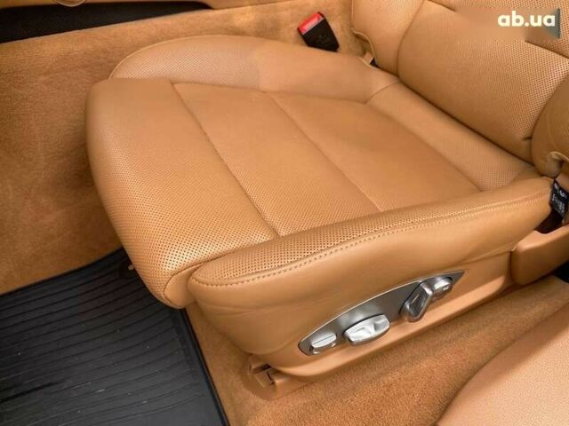 Порше Panamera, об'ємом двигуна 3 л та пробігом 95 тис. км за 33700 $, фото 13 на Automoto.ua