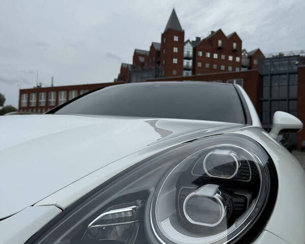 Порше Панамера 2013 в Днепре (Днепропетровске) на Automoto.ua Порше Панамера, объемом двигателя 3 л и пробегом 120 тыс. км за 32000 $, фото 10 на Automoto.ua