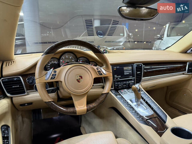 Порше Панамера, объемом двигателя 3 л и пробегом 96 тыс. км за 28900 $, фото 25 на Automoto.ua