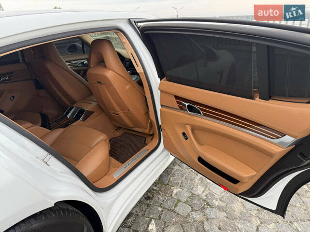 Порше Панамера 2013 в Днепре (Днепропетровске) на Automoto.ua Порше Панамера, объемом двигателя 3 л и пробегом 120 тыс. км за 32000 $, фото 26 на Automoto.ua