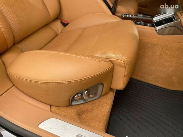 Порше Panamera, об'ємом двигуна 3 л та пробігом 95 тис. км за 33700 $, фото 26 на Automoto.ua