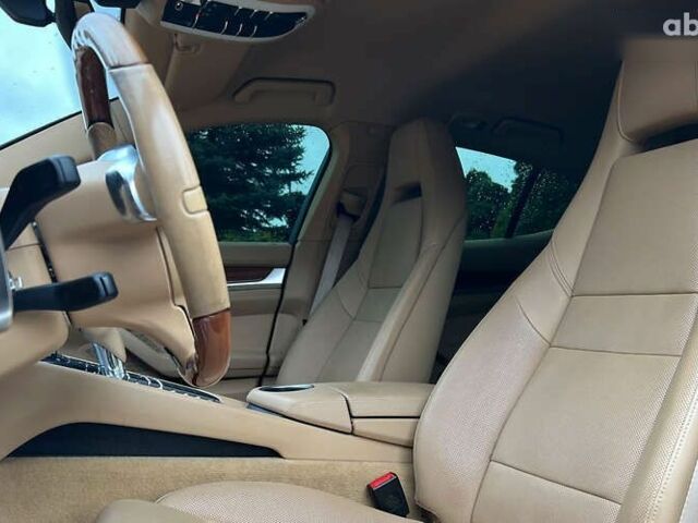 Порше Panamera, об'ємом двигуна 4.8 л та пробігом 62 тис. км за 27750 $, фото 12 на Automoto.ua