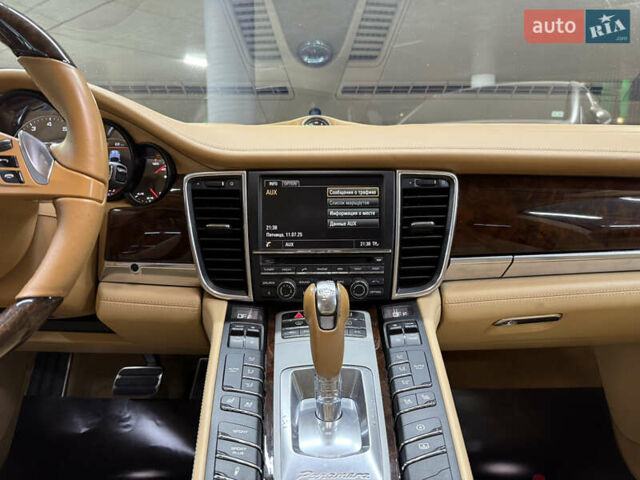 Порше Панамера, объемом двигателя 3 л и пробегом 96 тыс. км за 28900 $, фото 23 на Automoto.ua
