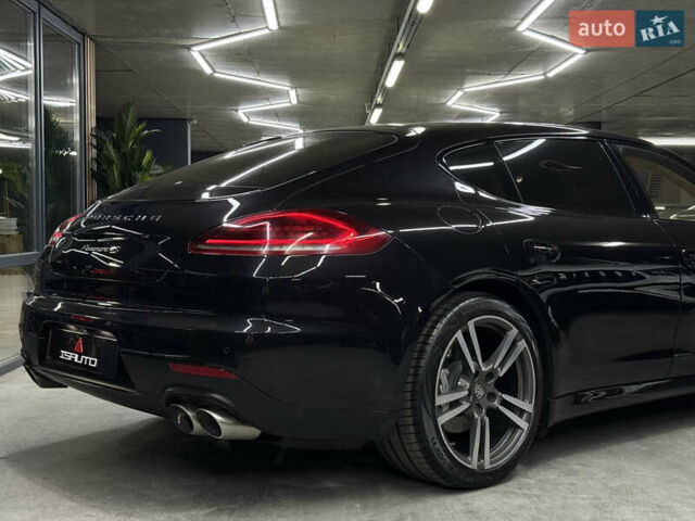 Порше Панамера, объемом двигателя 3 л и пробегом 96 тыс. км за 28900 $, фото 15 на Automoto.ua