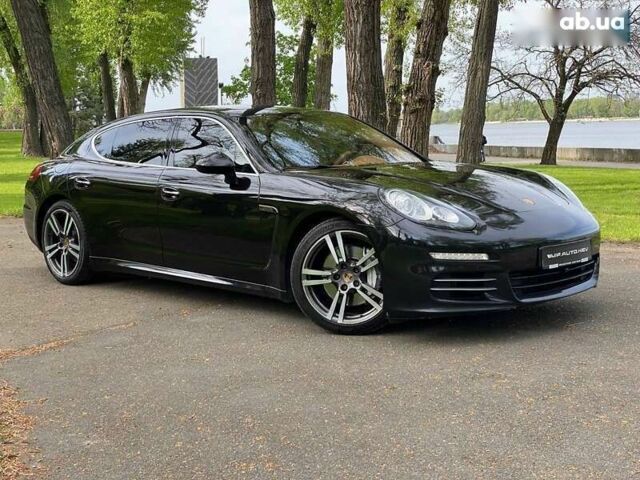 Порше Panamera, об'ємом двигуна 3 л та пробігом 95 тис. км за 33700 $, фото 1 на Automoto.ua