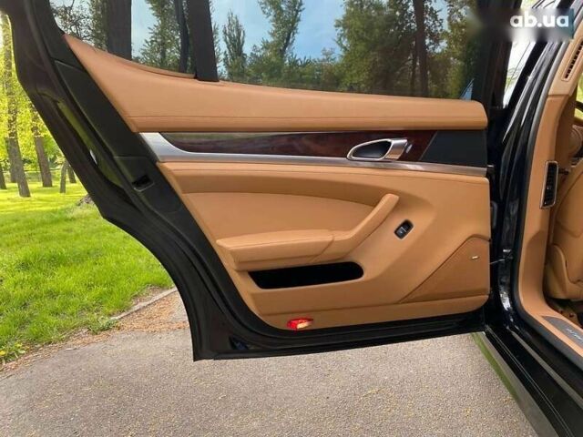 Порше Panamera, об'ємом двигуна 3 л та пробігом 95 тис. км за 33700 $, фото 16 на Automoto.ua